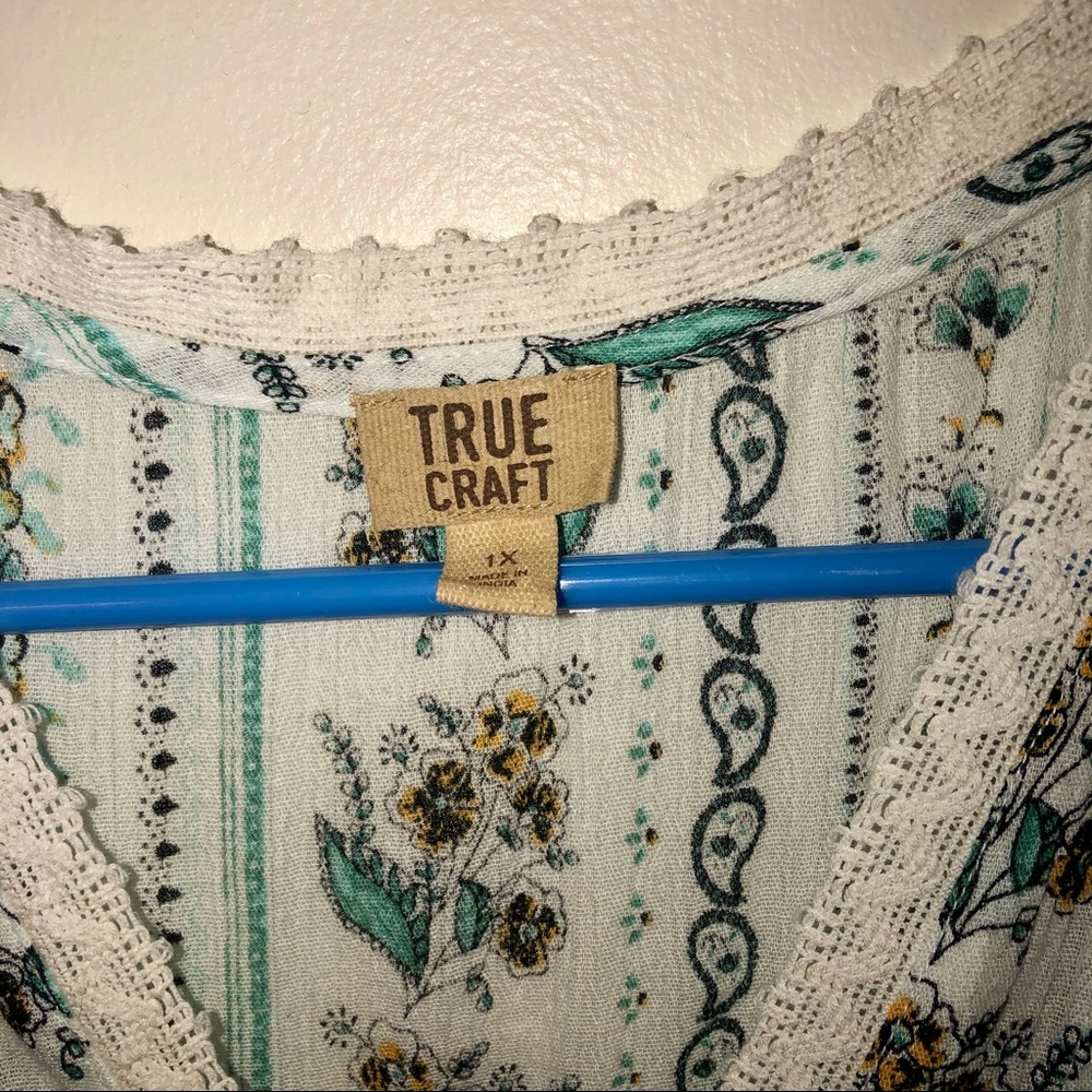 True Craft Blouse - Picture 3 of 4